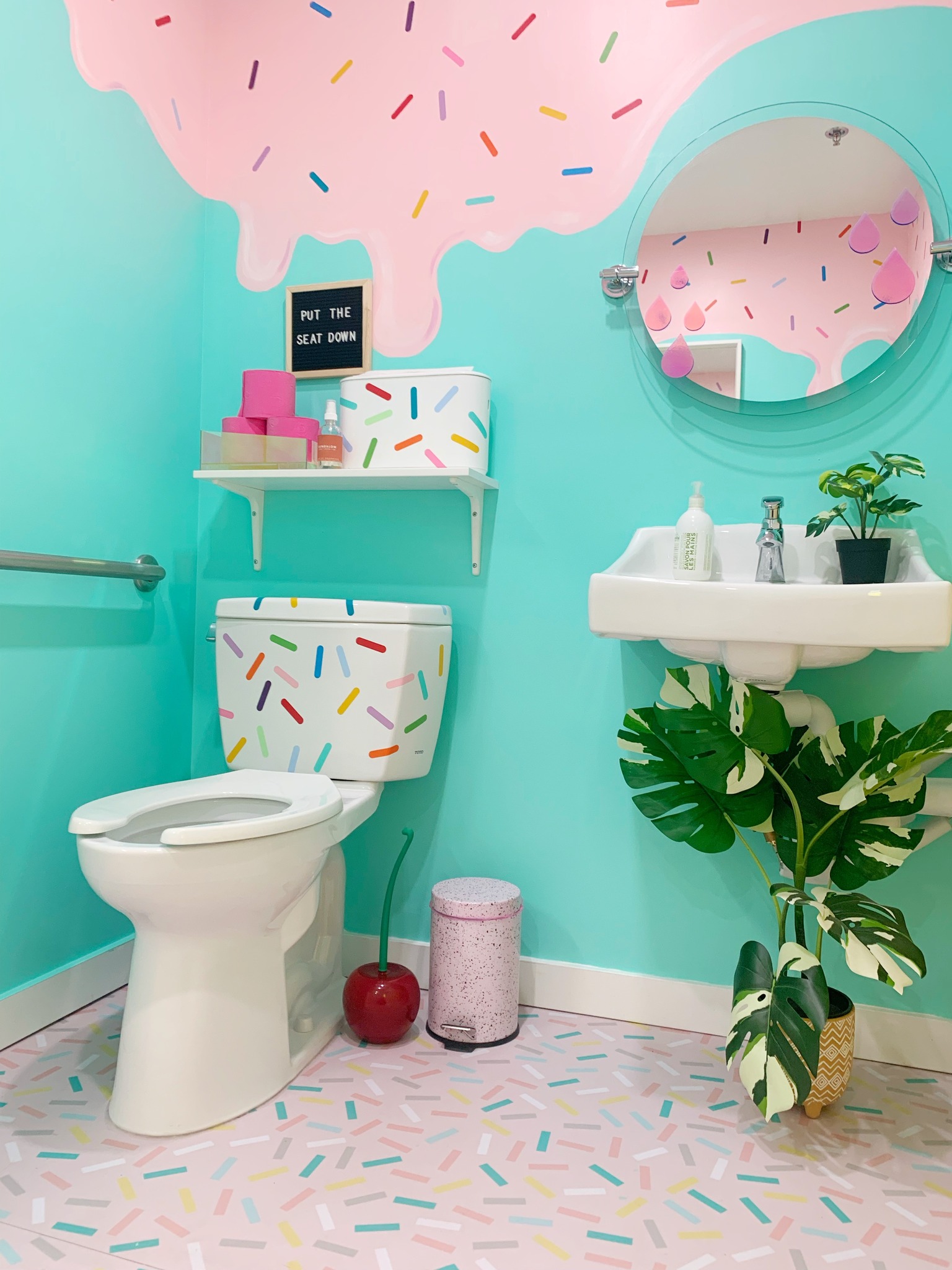 Cintas now nominations for Canada’s Best Restroom contest